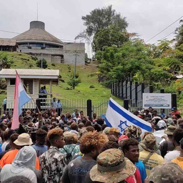 Solomon Islands in violent protests after losing bid for PM