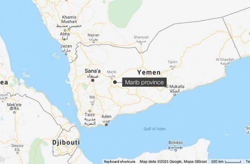 44 killed as two missiles strike mosque and Islamic school in Yemen